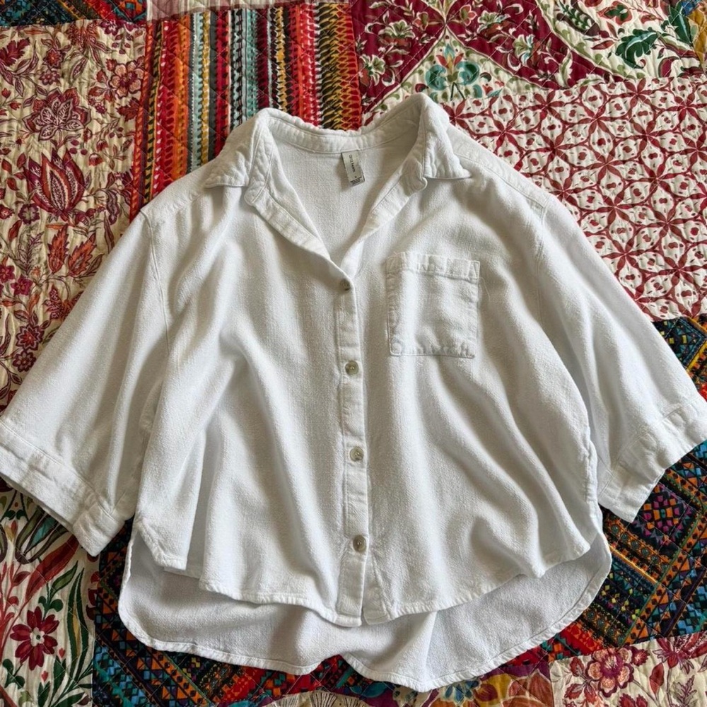 Gentle Fawn Cropped Button Down Shirt